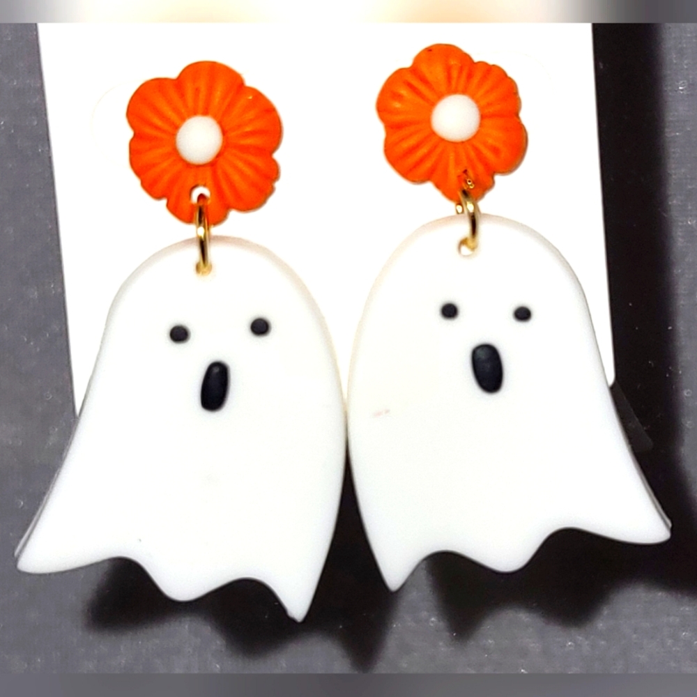 Halloween Ghost Holiday Silvertone Stud Earrings